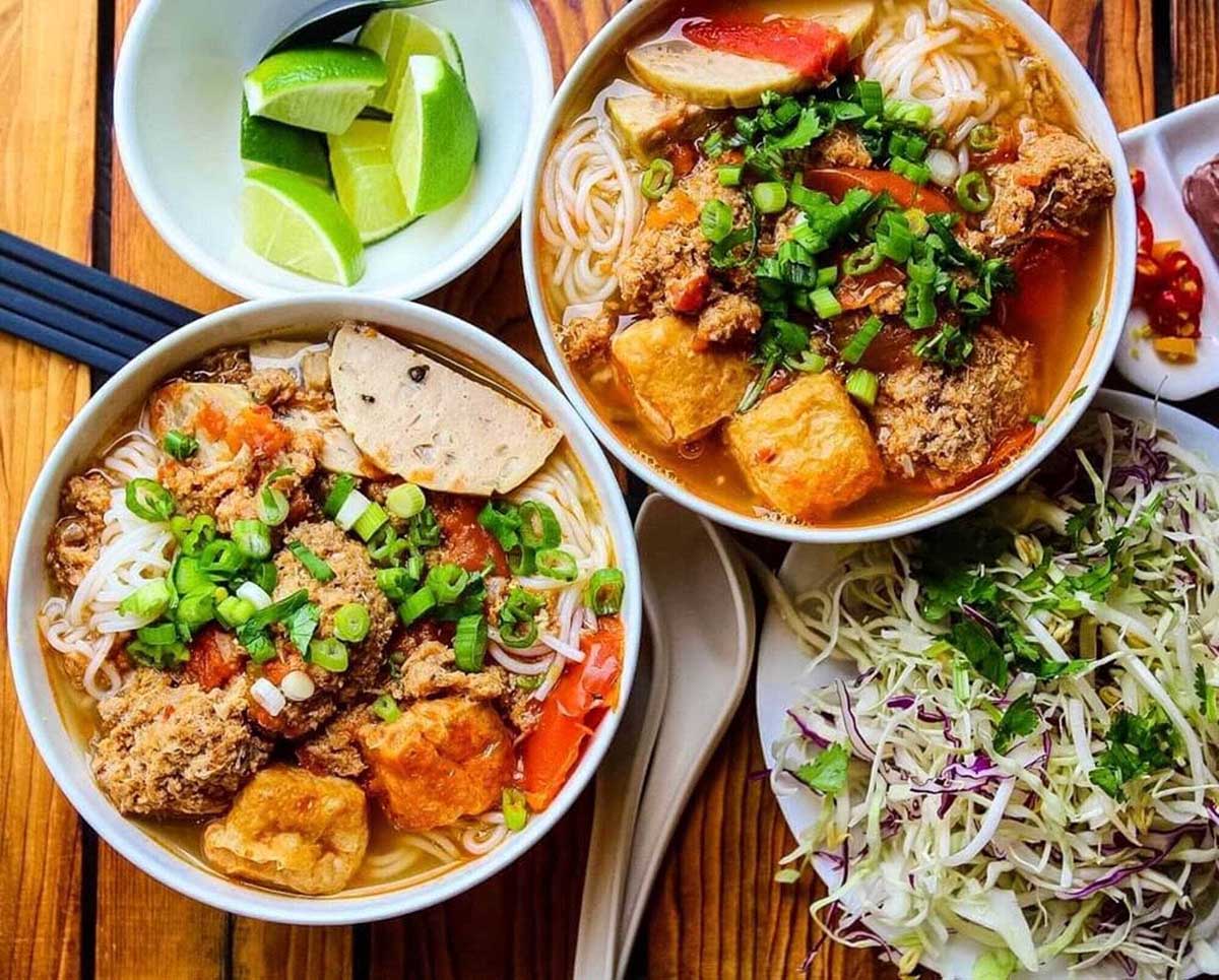 Vietnam Noodle Soup - bun rieu vietnam
